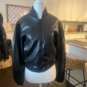 Black Leather Bomber Jacket House of Harlow 1960 NWT S